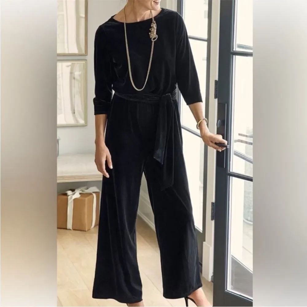 Chicos Travelers Collection Black Velvet Belt Wide Leg Jumpsuit Size 2 Large